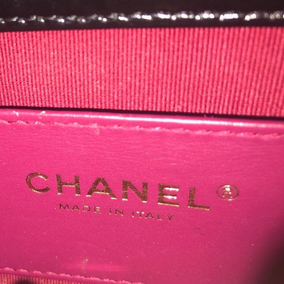 Chanel Black Quilted Waistband Bag with Gold Accents - Picture 14 of 16